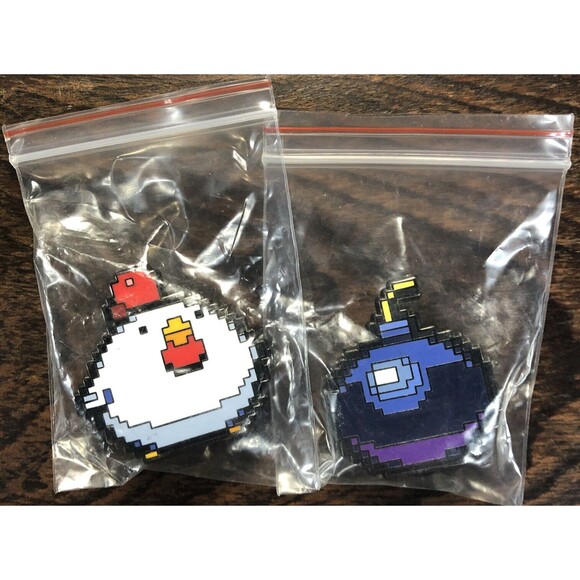 Limited Run Games Bomb Chicken Promotional Pin Set Button Video Game Collectible - Picture 1 of 2